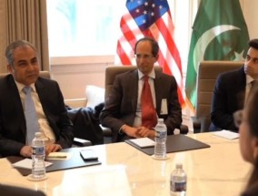 Mohsin Naqvi会见美巴商业委员会，以促进矿业和IT行业的投资