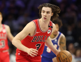 公牛vs 76人142:110：公牛大胜76人，吉迪创造了NBA历史
