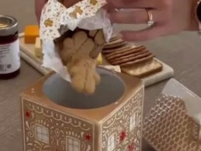 莫莉·梅·黑格和汤米·弗瑞的粉丝们发现了他们共度一夜的明显迹象