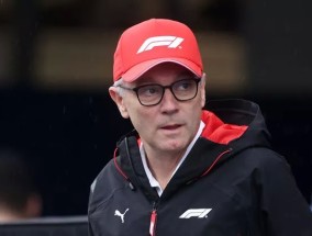 F1老板宣布了新的首席执行官，并在32亿英镑的收购计划之前做出了乐观的承诺