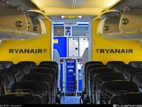瑞安航空威胁取消百亿美元波音订单 关税战或重塑全球航空业格局