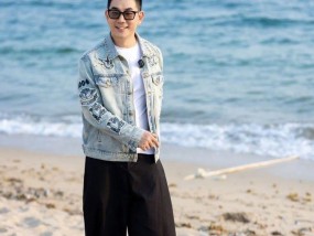 热搜第一！任贤齐重金买下青岛一条街房产？经纪人紧急回应