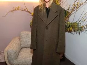 格温妮丝·帕特洛（Gwyneth Paltrow）说，在野火期间酗酒后，她的更年期症状恶化了