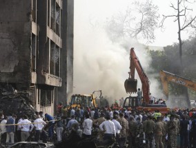 印度警方称坠机事故中发现一名幸存者