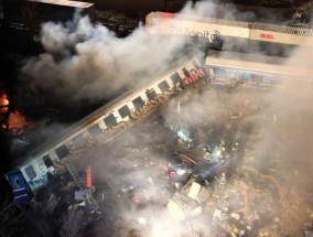 调查发现，希腊的铁路灾难是由于长期的安全漏洞