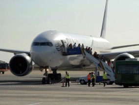 巴基斯坦国际航空公司空姐因涉嫌走私被捕