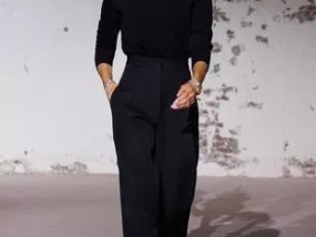 儿子布鲁克林缺席家庭活动后，贝克汉姆对“老板”维多利亚滔滔不绝