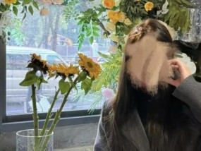 致命4分钟！湖北大一女生头孢过敏，拔针自救仍不幸身亡，女生曾要求皮试被拒，医院拒绝道歉